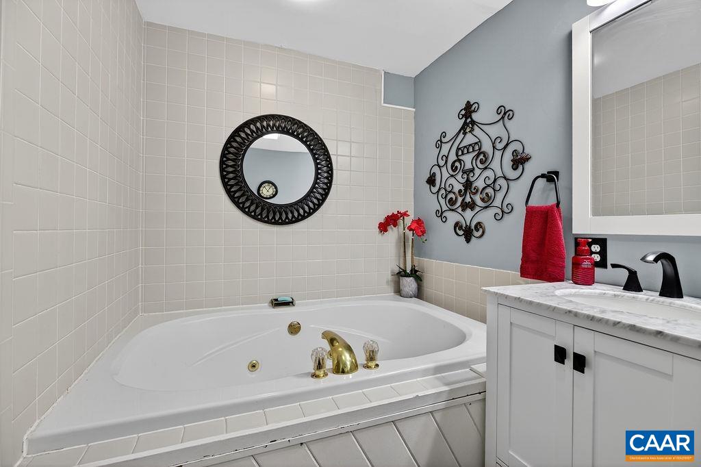 1707 HIGH RIDGE CONDOS, WINTERGREEN RESORT, Virginia 22967, 2 Bedrooms Bedrooms, ,2 BathroomsBathrooms,Residential,1707 HIGH RIDGE CONDOS,677518 MLS # 677518 1707 HIGH RIDGE CONDOS, WINTERGREEN RESORT, Virginia 22967, 2 Bedrooms Bedrooms, ,2 BathroomsBathrooms,Residential,1707 HIGH RIDGE CONDOS,677518 MLS # 677518