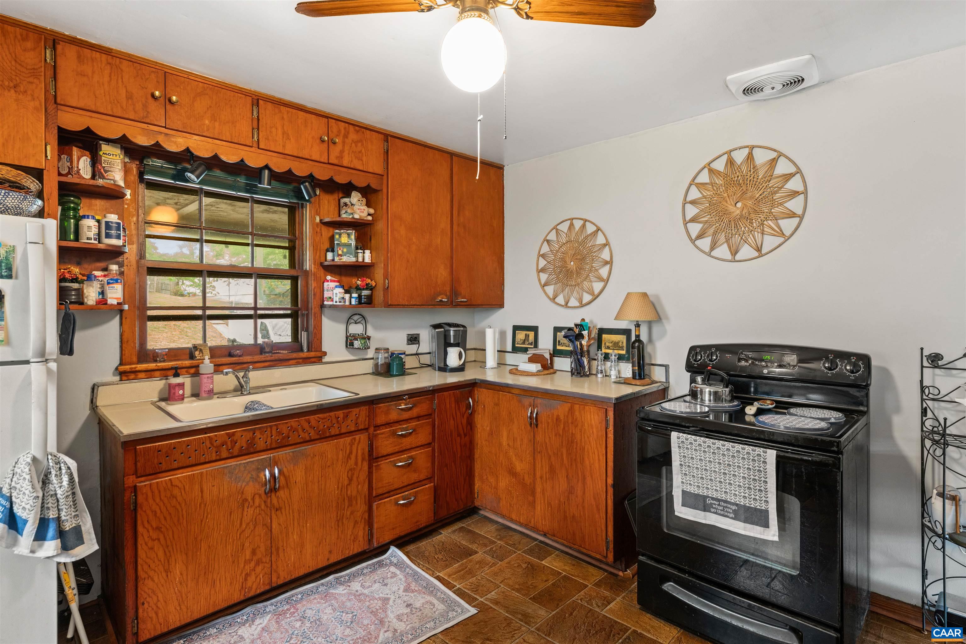 908 ROCKLAND AVE, CHARLOTTESVILLE, Virginia 22902, 3 Bedrooms Bedrooms, ,2 BathroomsBathrooms,Residential,908 ROCKLAND AVE,677524 MLS # 677524