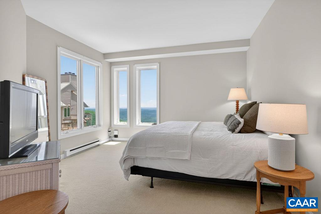 1817 HIGH RIDGE CT CONDOS, WINTERGREEN RESORT, Virginia 22967, 3 Bedrooms Bedrooms, ,3 BathroomsBathrooms,Residential,1817 HIGH RIDGE CT CONDOS,677526 MLS # 677526