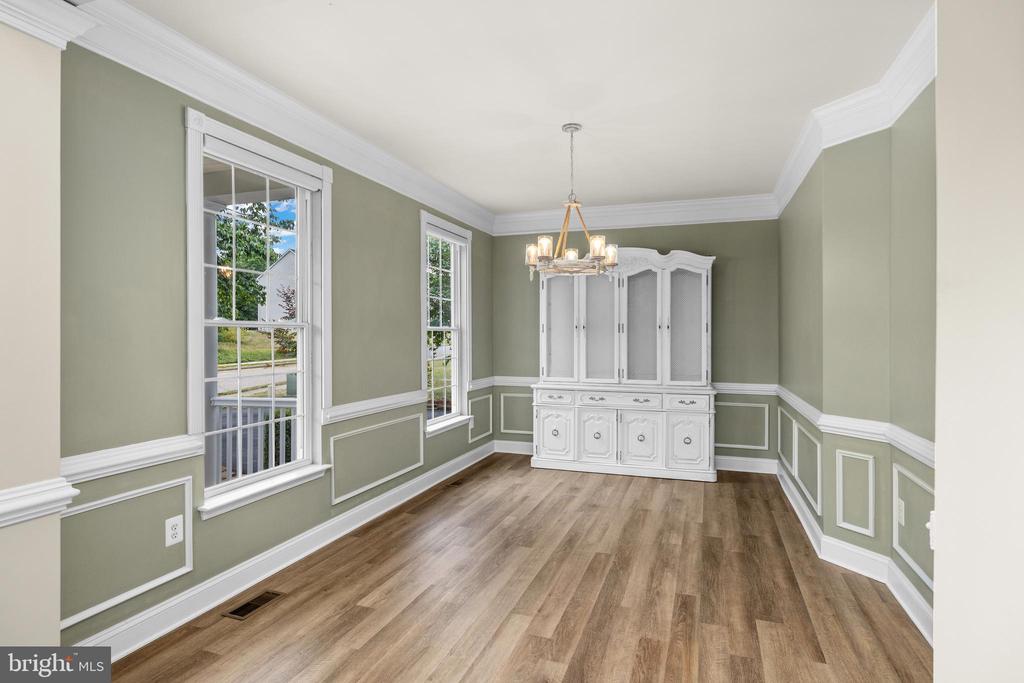 9914 HOLLAND MEADOWS CT, FREDERICKSBURG, Virginia 22408, 5 Bedrooms Bedrooms, ,3 BathroomsBathrooms,Residential,9914 HOLLAND MEADOWS CT,VASP2041252 MLS # VASP2041252 9914 HOLLAND MEADOWS CT, FREDERICKSBURG, Virginia 22408, 5 Bedrooms Bedrooms, ,3 BathroomsBathrooms,Residential,9914 HOLLAND MEADOWS CT,VASP2041252 MLS # VASP2041252