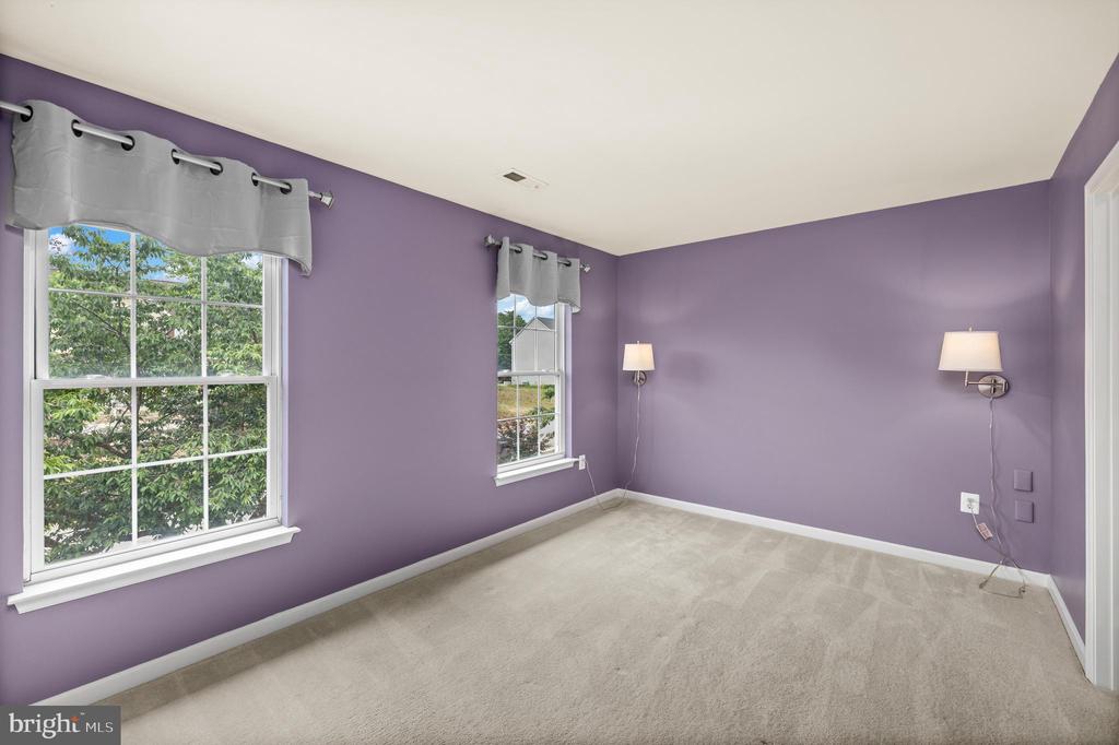 9914 HOLLAND MEADOWS CT, FREDERICKSBURG, Virginia 22408, 5 Bedrooms Bedrooms, ,3 BathroomsBathrooms,Residential,9914 HOLLAND MEADOWS CT,VASP2041252 MLS # VASP2041252 9914 HOLLAND MEADOWS CT, FREDERICKSBURG, Virginia 22408, 5 Bedrooms Bedrooms, ,3 BathroomsBathrooms,Residential,9914 HOLLAND MEADOWS CT,VASP2041252 MLS # VASP2041252