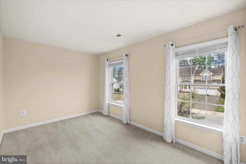 9914 HOLLAND MEADOWS CT, FREDERICKSBURG, Virginia 22408, 5 Bedrooms Bedrooms, ,3 BathroomsBathrooms,Residential,9914 HOLLAND MEADOWS CT,VASP2041252 MLS # VASP2041252 9914 HOLLAND MEADOWS CT, FREDERICKSBURG, Virginia 22408, 5 Bedrooms Bedrooms, ,3 BathroomsBathrooms,Residential,9914 HOLLAND MEADOWS CT,VASP2041252 MLS # VASP2041252