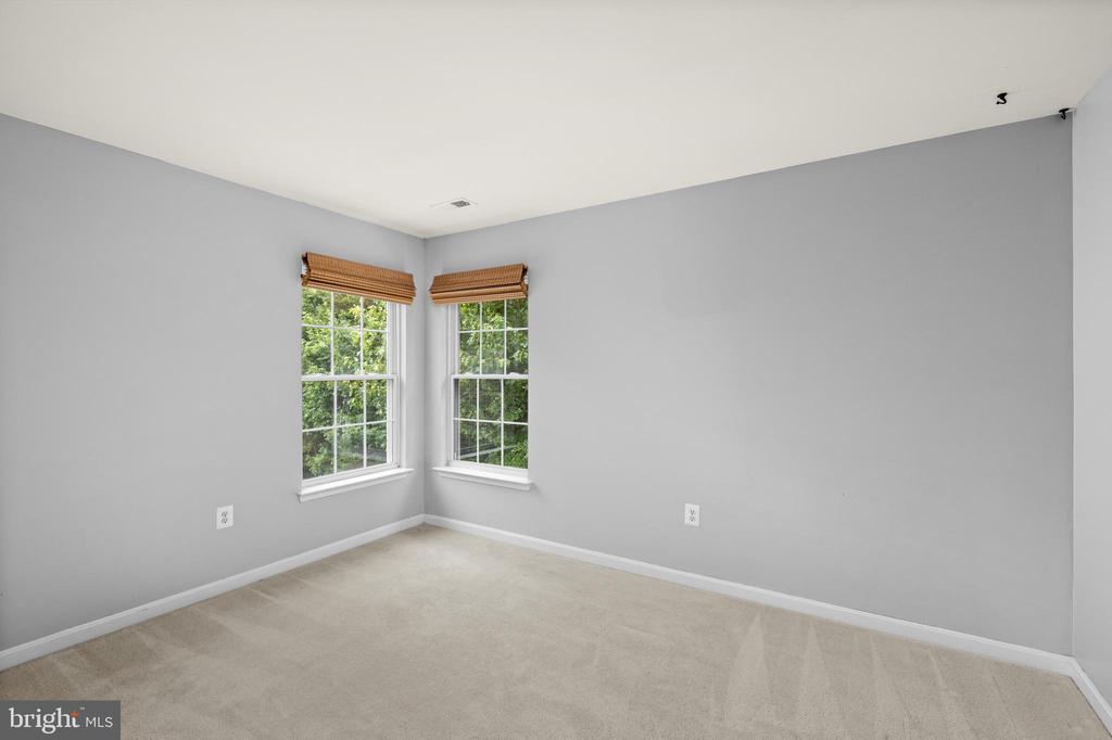 9914 HOLLAND MEADOWS CT, FREDERICKSBURG, Virginia 22408, 5 Bedrooms Bedrooms, ,3 BathroomsBathrooms,Residential,9914 HOLLAND MEADOWS CT,VASP2041252 MLS # VASP2041252 9914 HOLLAND MEADOWS CT, FREDERICKSBURG, Virginia 22408, 5 Bedrooms Bedrooms, ,3 BathroomsBathrooms,Residential,9914 HOLLAND MEADOWS CT,VASP2041252 MLS # VASP2041252