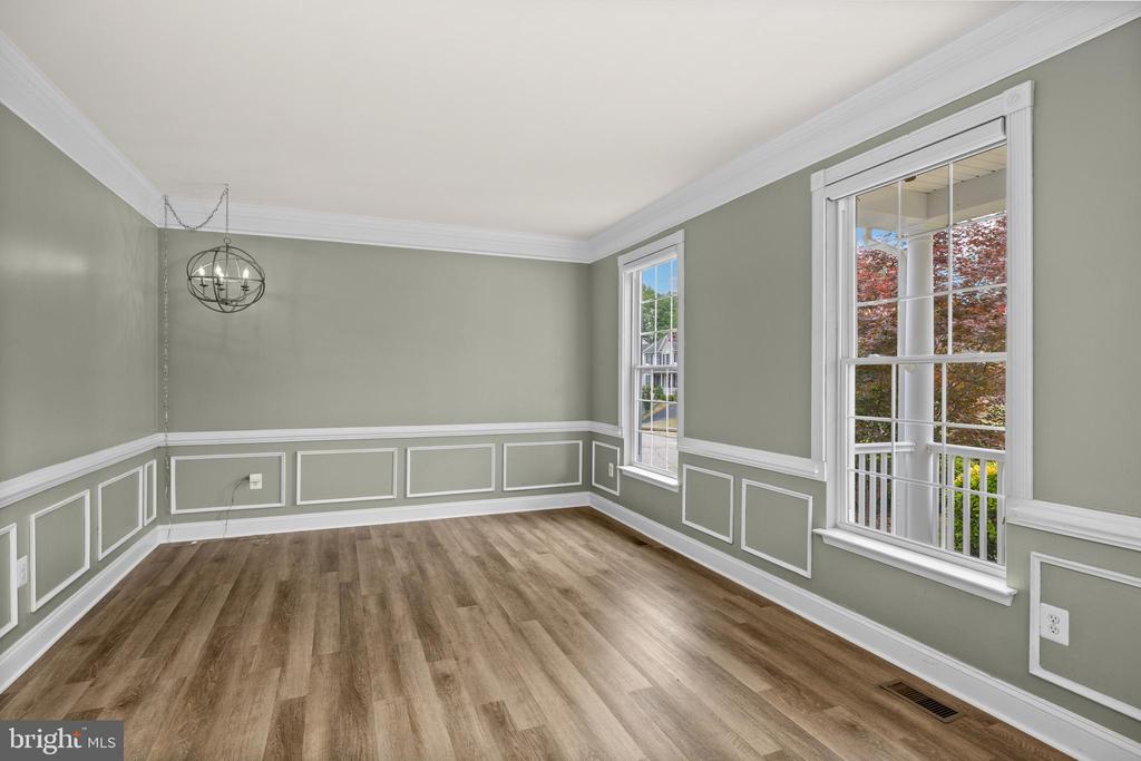 9914 HOLLAND MEADOWS CT, FREDERICKSBURG, Virginia 22408, 5 Bedrooms Bedrooms, ,3 BathroomsBathrooms,Residential,9914 HOLLAND MEADOWS CT,VASP2041252 MLS # VASP2041252 9914 HOLLAND MEADOWS CT, FREDERICKSBURG, Virginia 22408, 5 Bedrooms Bedrooms, ,3 BathroomsBathrooms,Residential,9914 HOLLAND MEADOWS CT,VASP2041252 MLS # VASP2041252