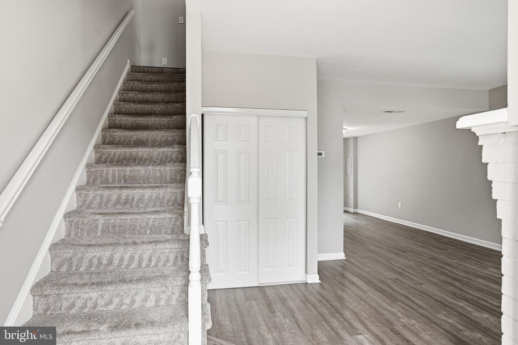 2216 MINNEAR ST, FREDERICKSBURG, Virginia 22407, 2 Bedrooms Bedrooms, ,2 BathroomsBathrooms,Residential,MILL GARDEN,2216 MINNEAR ST,VASP2042020 MLS # VASP2042020