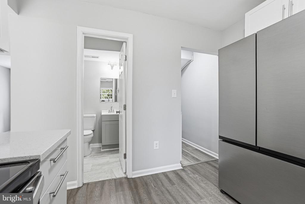 2216 MINNEAR ST, FREDERICKSBURG, Virginia 22407, 2 Bedrooms Bedrooms, ,2 BathroomsBathrooms,Residential,MILL GARDEN,2216 MINNEAR ST,VASP2042020 MLS # VASP2042020