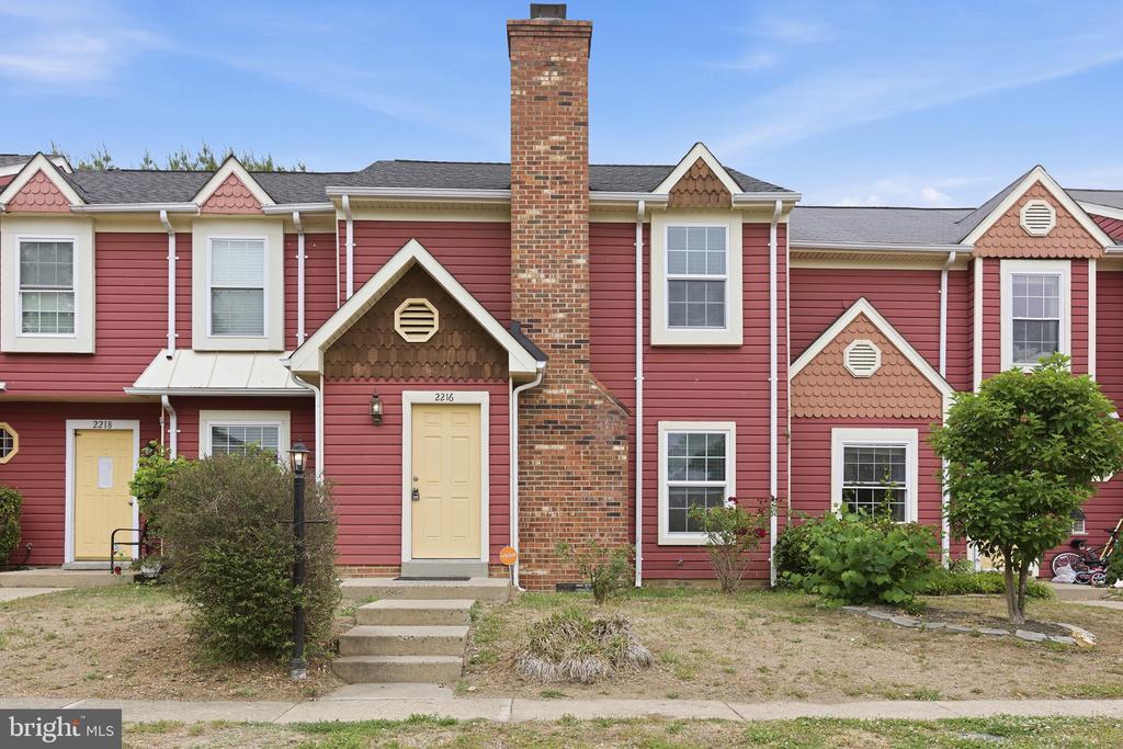 2216 MINNEAR ST, FREDERICKSBURG, Virginia 22407, 2 Bedrooms Bedrooms, ,2 BathroomsBathrooms,Residential,MILL GARDEN,2216 MINNEAR ST,VASP2042020 MLS # VASP2042020
