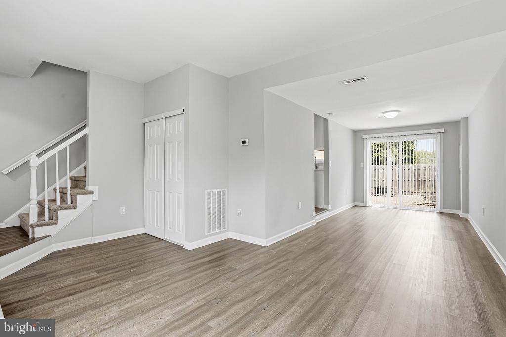 2216 MINNEAR ST, FREDERICKSBURG, Virginia 22407, 2 Bedrooms Bedrooms, ,2 BathroomsBathrooms,Residential,MILL GARDEN,2216 MINNEAR ST,VASP2042020 MLS # VASP2042020