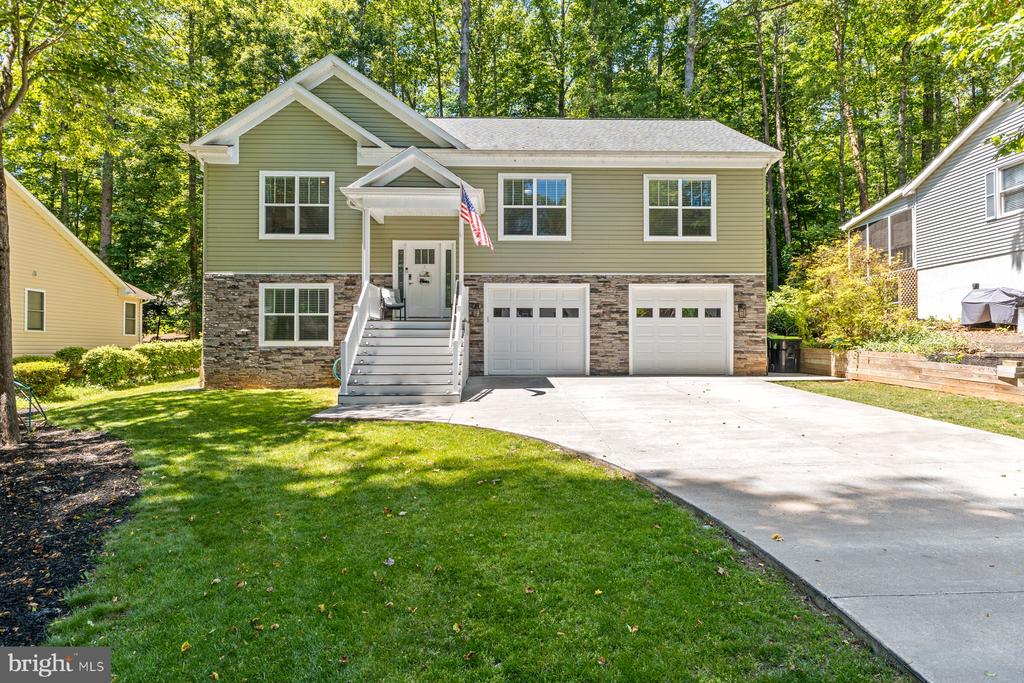 105 EDGEMONT CIR, LOCUST GROVE, Virginia 22508, 5 Bedrooms Bedrooms, ,3 BathroomsBathrooms,Residential,105 EDGEMONT CIR,VAOR2014234 MLS # VAOR2014234 105 EDGEMONT CIR, LOCUST GROVE, Virginia 22508, 5 Bedrooms Bedrooms, ,3 BathroomsBathrooms,Residential,105 EDGEMONT CIR,VAOR2014234 MLS # VAOR2014234