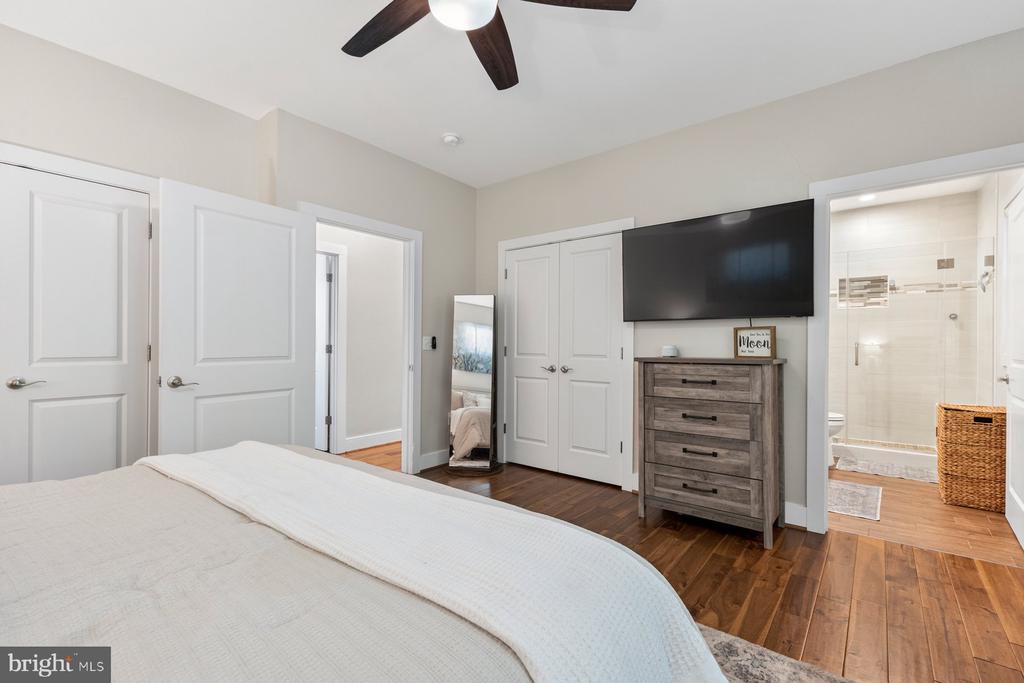 105 EDGEMONT CIR, LOCUST GROVE, Virginia 22508, 5 Bedrooms Bedrooms, ,3 BathroomsBathrooms,Residential,105 EDGEMONT CIR,VAOR2014234 MLS # VAOR2014234 105 EDGEMONT CIR, LOCUST GROVE, Virginia 22508, 5 Bedrooms Bedrooms, ,3 BathroomsBathrooms,Residential,105 EDGEMONT CIR,VAOR2014234 MLS # VAOR2014234
