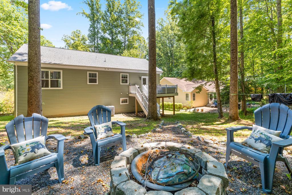105 EDGEMONT CIR, LOCUST GROVE, Virginia 22508, 5 Bedrooms Bedrooms, ,3 BathroomsBathrooms,Residential,105 EDGEMONT CIR,VAOR2014234 MLS # VAOR2014234 105 EDGEMONT CIR, LOCUST GROVE, Virginia 22508, 5 Bedrooms Bedrooms, ,3 BathroomsBathrooms,Residential,105 EDGEMONT CIR,VAOR2014234 MLS # VAOR2014234