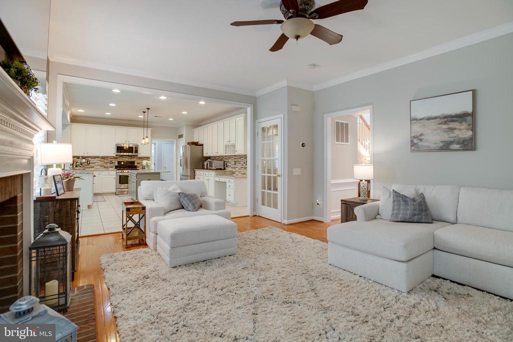 7586 SWEETGUM CT, WARRENTON, Virginia 20187, 4 Bedrooms Bedrooms, ,3 BathroomsBathrooms,Residential,7586 SWEETGUM CT,VAFQ2022162 MLS # VAFQ2022162 7586 SWEETGUM CT, WARRENTON, Virginia 20187, 4 Bedrooms Bedrooms, ,3 BathroomsBathrooms,Residential,7586 SWEETGUM CT,VAFQ2022162 MLS # VAFQ2022162