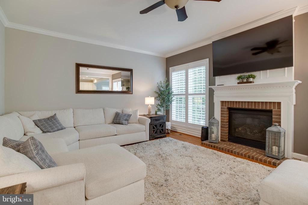 7586 SWEETGUM CT, WARRENTON, Virginia 20187, 4 Bedrooms Bedrooms, ,3 BathroomsBathrooms,Residential,7586 SWEETGUM CT,VAFQ2022162 MLS # VAFQ2022162 7586 SWEETGUM CT, WARRENTON, Virginia 20187, 4 Bedrooms Bedrooms, ,3 BathroomsBathrooms,Residential,7586 SWEETGUM CT,VAFQ2022162 MLS # VAFQ2022162
