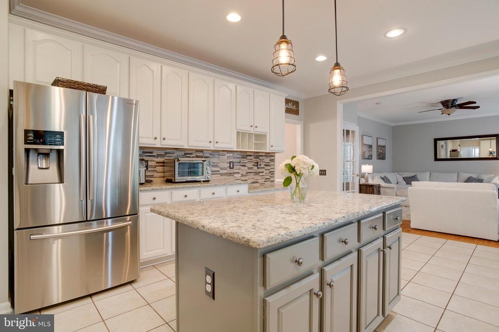 7586 SWEETGUM CT, WARRENTON, Virginia 20187, 4 Bedrooms Bedrooms, ,3 BathroomsBathrooms,Residential,7586 SWEETGUM CT,VAFQ2022162 MLS # VAFQ2022162 7586 SWEETGUM CT, WARRENTON, Virginia 20187, 4 Bedrooms Bedrooms, ,3 BathroomsBathrooms,Residential,7586 SWEETGUM CT,VAFQ2022162 MLS # VAFQ2022162