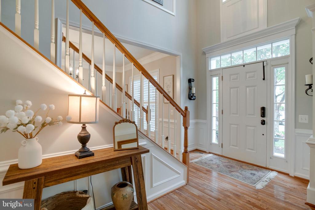 7586 SWEETGUM CT, WARRENTON, Virginia 20187, 4 Bedrooms Bedrooms, ,3 BathroomsBathrooms,Residential,7586 SWEETGUM CT,VAFQ2022162 MLS # VAFQ2022162 7586 SWEETGUM CT, WARRENTON, Virginia 20187, 4 Bedrooms Bedrooms, ,3 BathroomsBathrooms,Residential,7586 SWEETGUM CT,VAFQ2022162 MLS # VAFQ2022162