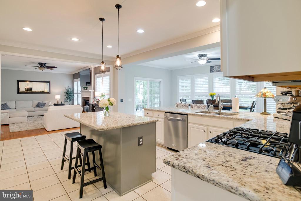 7586 SWEETGUM CT, WARRENTON, Virginia 20187, 4 Bedrooms Bedrooms, ,3 BathroomsBathrooms,Residential,7586 SWEETGUM CT,VAFQ2022162 MLS # VAFQ2022162 7586 SWEETGUM CT, WARRENTON, Virginia 20187, 4 Bedrooms Bedrooms, ,3 BathroomsBathrooms,Residential,7586 SWEETGUM CT,VAFQ2022162 MLS # VAFQ2022162