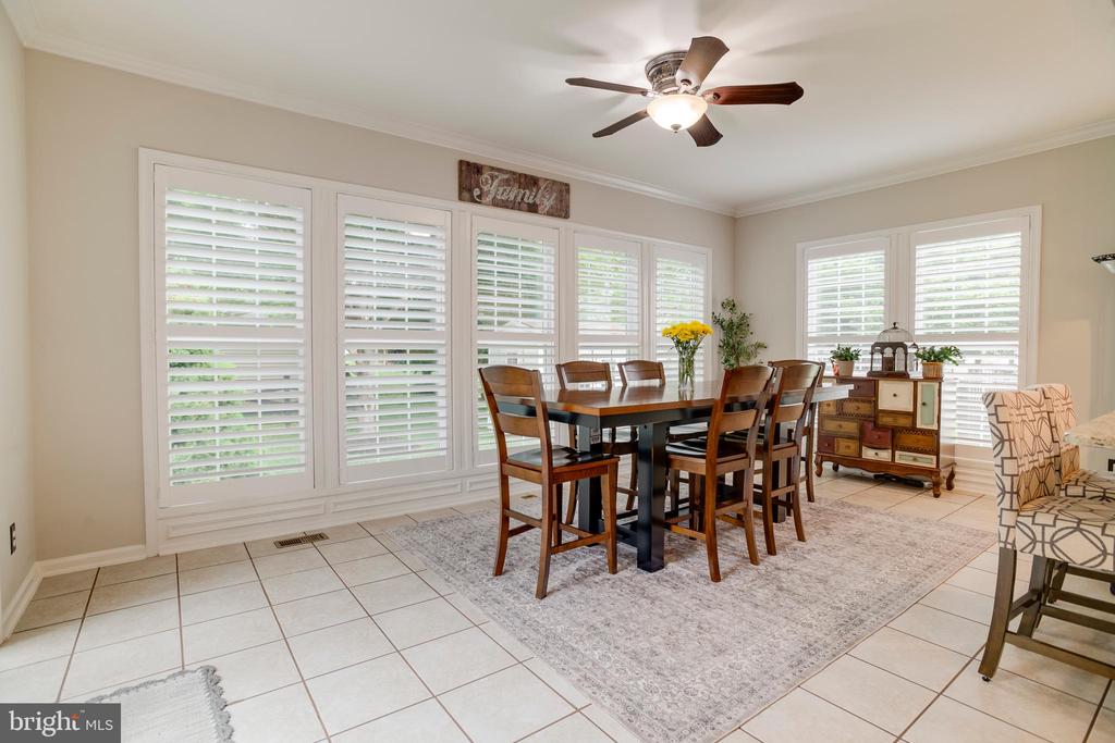 7586 SWEETGUM CT, WARRENTON, Virginia 20187, 4 Bedrooms Bedrooms, ,3 BathroomsBathrooms,Residential,7586 SWEETGUM CT,VAFQ2022162 MLS # VAFQ2022162 7586 SWEETGUM CT, WARRENTON, Virginia 20187, 4 Bedrooms Bedrooms, ,3 BathroomsBathrooms,Residential,7586 SWEETGUM CT,VAFQ2022162 MLS # VAFQ2022162