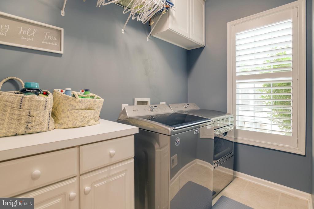 7586 SWEETGUM CT, WARRENTON, Virginia 20187, 4 Bedrooms Bedrooms, ,3 BathroomsBathrooms,Residential,7586 SWEETGUM CT,VAFQ2022162 MLS # VAFQ2022162 7586 SWEETGUM CT, WARRENTON, Virginia 20187, 4 Bedrooms Bedrooms, ,3 BathroomsBathrooms,Residential,7586 SWEETGUM CT,VAFQ2022162 MLS # VAFQ2022162