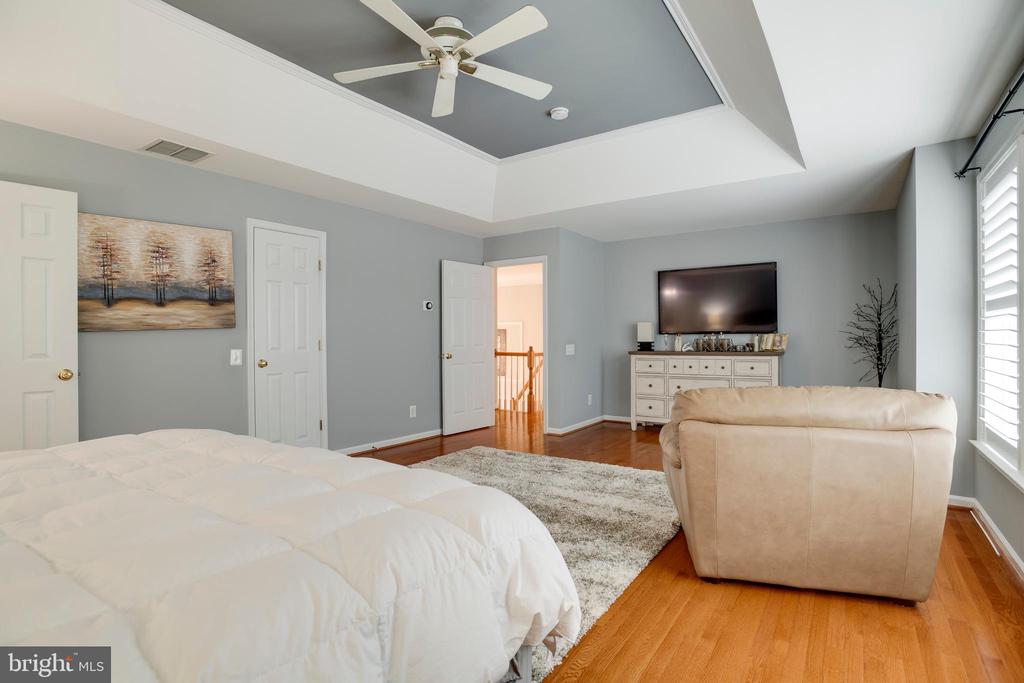 7586 SWEETGUM CT, WARRENTON, Virginia 20187, 4 Bedrooms Bedrooms, ,3 BathroomsBathrooms,Residential,7586 SWEETGUM CT,VAFQ2022162 MLS # VAFQ2022162 7586 SWEETGUM CT, WARRENTON, Virginia 20187, 4 Bedrooms Bedrooms, ,3 BathroomsBathrooms,Residential,7586 SWEETGUM CT,VAFQ2022162 MLS # VAFQ2022162