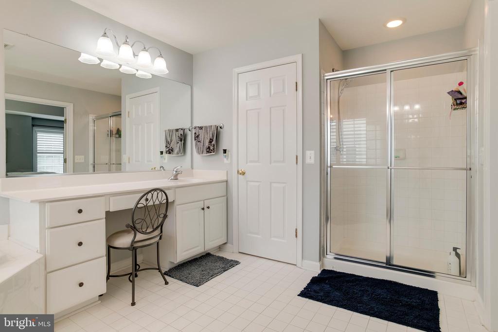7586 SWEETGUM CT, WARRENTON, Virginia 20187, 4 Bedrooms Bedrooms, ,3 BathroomsBathrooms,Residential,7586 SWEETGUM CT,VAFQ2022162 MLS # VAFQ2022162 7586 SWEETGUM CT, WARRENTON, Virginia 20187, 4 Bedrooms Bedrooms, ,3 BathroomsBathrooms,Residential,7586 SWEETGUM CT,VAFQ2022162 MLS # VAFQ2022162