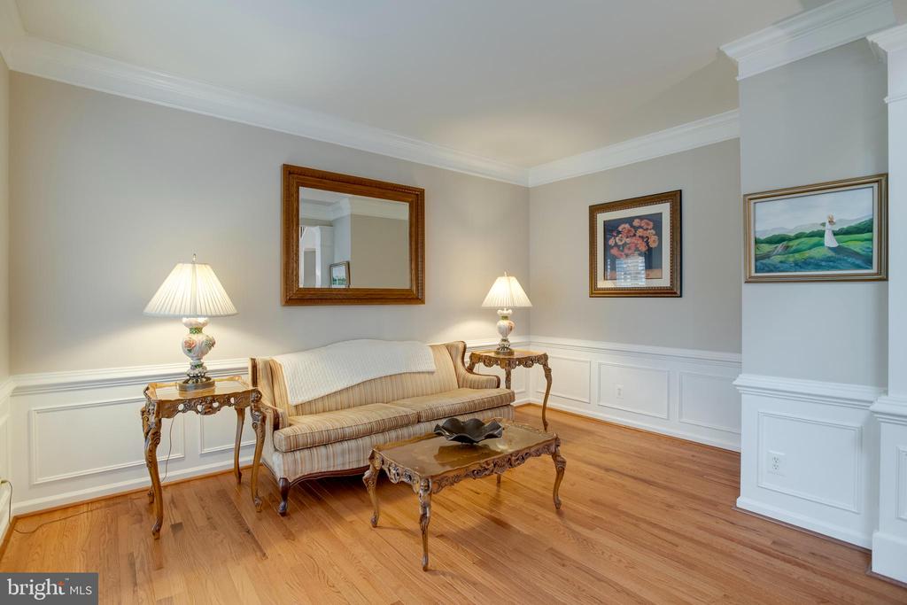 7586 SWEETGUM CT, WARRENTON, Virginia 20187, 4 Bedrooms Bedrooms, ,3 BathroomsBathrooms,Residential,7586 SWEETGUM CT,VAFQ2022162 MLS # VAFQ2022162 7586 SWEETGUM CT, WARRENTON, Virginia 20187, 4 Bedrooms Bedrooms, ,3 BathroomsBathrooms,Residential,7586 SWEETGUM CT,VAFQ2022162 MLS # VAFQ2022162