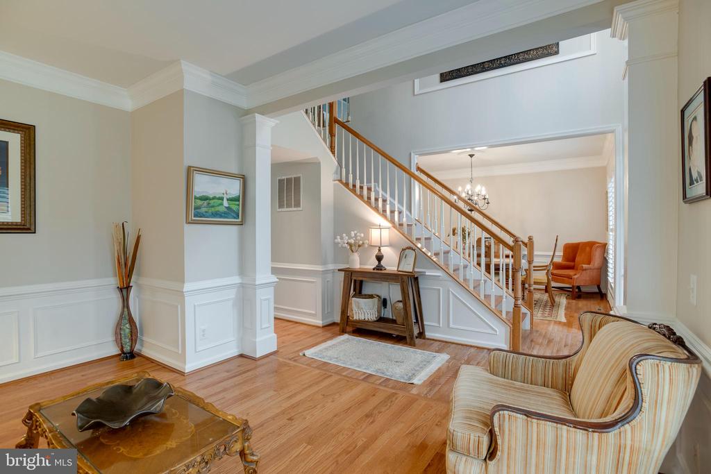 7586 SWEETGUM CT, WARRENTON, Virginia 20187, 4 Bedrooms Bedrooms, ,3 BathroomsBathrooms,Residential,7586 SWEETGUM CT,VAFQ2022162 MLS # VAFQ2022162 7586 SWEETGUM CT, WARRENTON, Virginia 20187, 4 Bedrooms Bedrooms, ,3 BathroomsBathrooms,Residential,7586 SWEETGUM CT,VAFQ2022162 MLS # VAFQ2022162