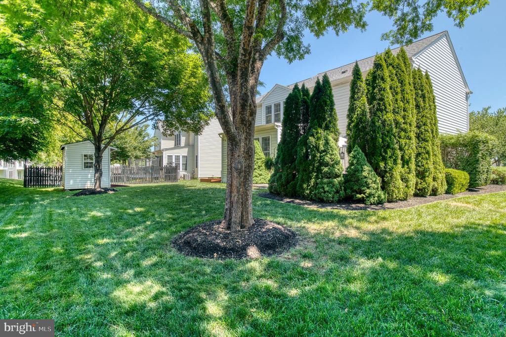 7586 SWEETGUM CT, WARRENTON, Virginia 20187, 4 Bedrooms Bedrooms, ,3 BathroomsBathrooms,Residential,7586 SWEETGUM CT,VAFQ2022162 MLS # VAFQ2022162 7586 SWEETGUM CT, WARRENTON, Virginia 20187, 4 Bedrooms Bedrooms, ,3 BathroomsBathrooms,Residential,7586 SWEETGUM CT,VAFQ2022162 MLS # VAFQ2022162