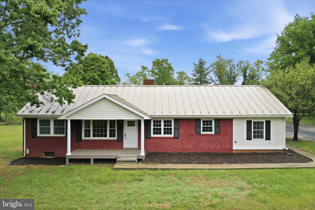 711 RILEYVILLE RD, RILEYVILLE, Virginia 22650, 3 Bedrooms Bedrooms, ,1 BathroomBathrooms,Residential,711 RILEYVILLE RD,VAPA2005920 MLS # VAPA2005920