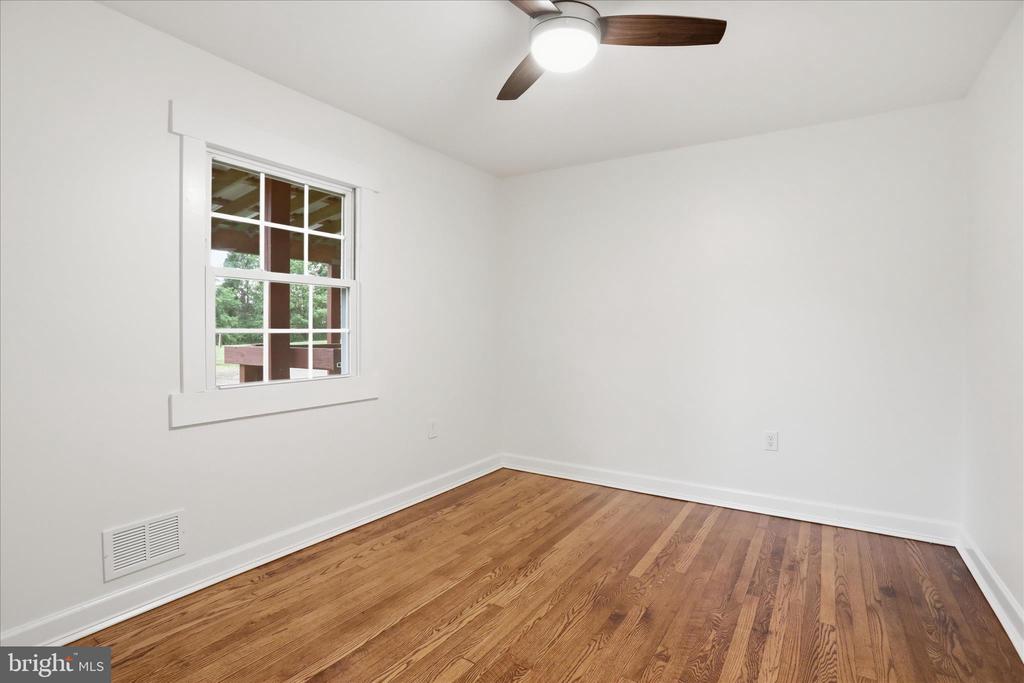 711 RILEYVILLE RD, RILEYVILLE, Virginia 22650, 3 Bedrooms Bedrooms, ,1 BathroomBathrooms,Residential,711 RILEYVILLE RD,VAPA2005920 MLS # VAPA2005920