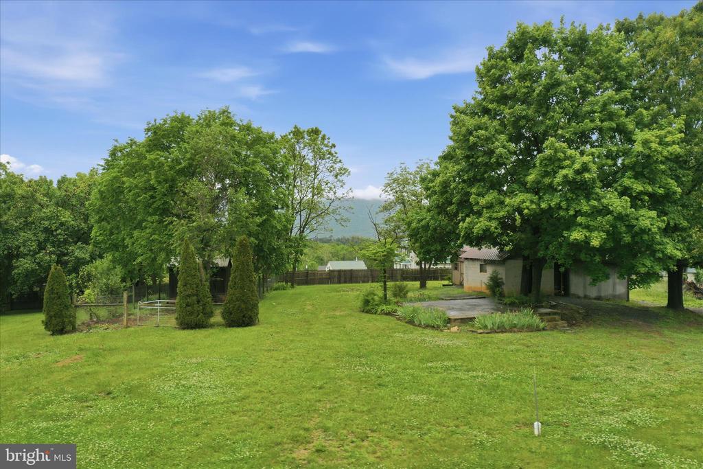 711 RILEYVILLE RD, RILEYVILLE, Virginia 22650, 3 Bedrooms Bedrooms, ,1 BathroomBathrooms,Residential,711 RILEYVILLE RD,VAPA2005920 MLS # VAPA2005920