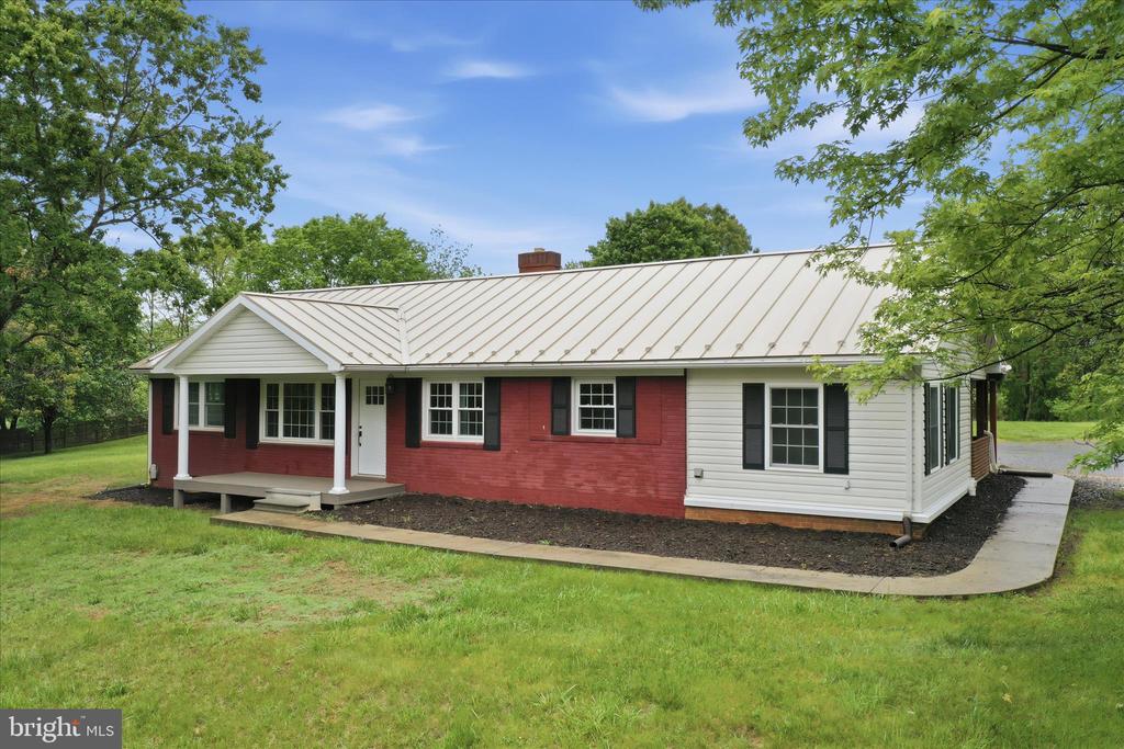 711 RILEYVILLE RD, RILEYVILLE, Virginia 22650, 3 Bedrooms Bedrooms, ,1 BathroomBathrooms,Residential,711 RILEYVILLE RD,VAPA2005920 MLS # VAPA2005920