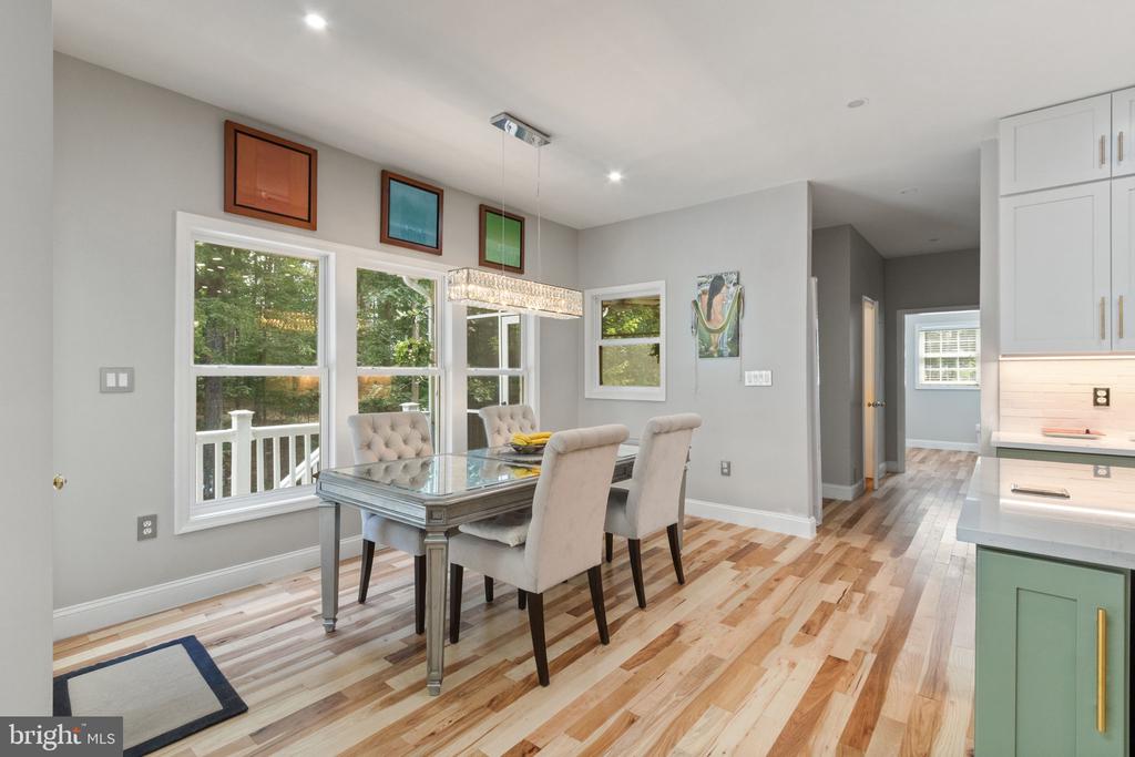 11913 OLD HICKORY CT, SPOTSYLVANIA, Virginia 22551, 4 Bedrooms Bedrooms, ,3 BathroomsBathrooms,Residential,11913 OLD HICKORY CT,VASP2041948 MLS # VASP2041948