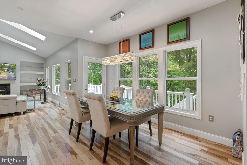 11913 OLD HICKORY CT, SPOTSYLVANIA, Virginia 22551, 4 Bedrooms Bedrooms, ,3 BathroomsBathrooms,Residential,11913 OLD HICKORY CT,VASP2041948 MLS # VASP2041948