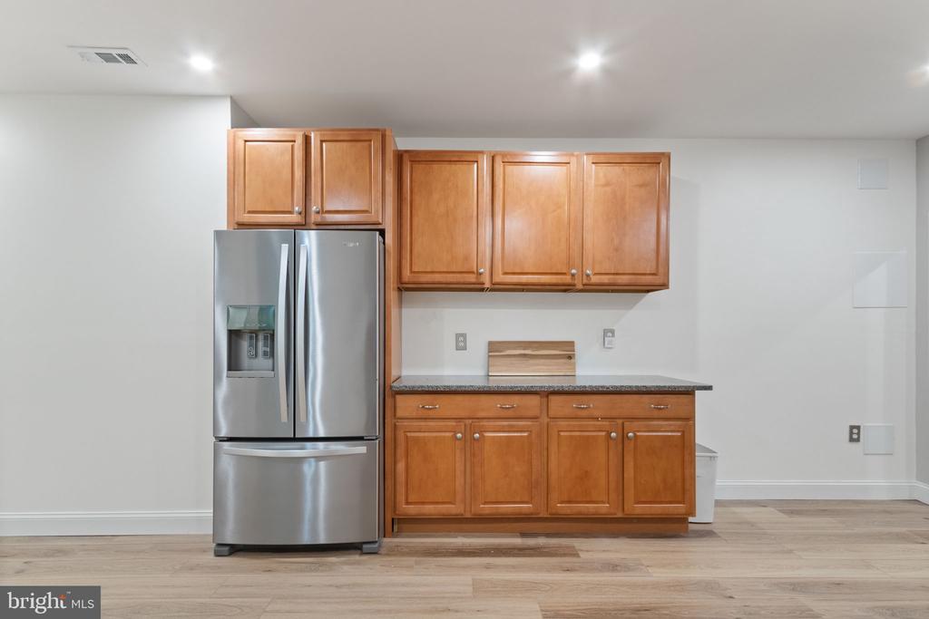 11913 OLD HICKORY CT, SPOTSYLVANIA, Virginia 22551, 4 Bedrooms Bedrooms, ,3 BathroomsBathrooms,Residential,11913 OLD HICKORY CT,VASP2041948 MLS # VASP2041948