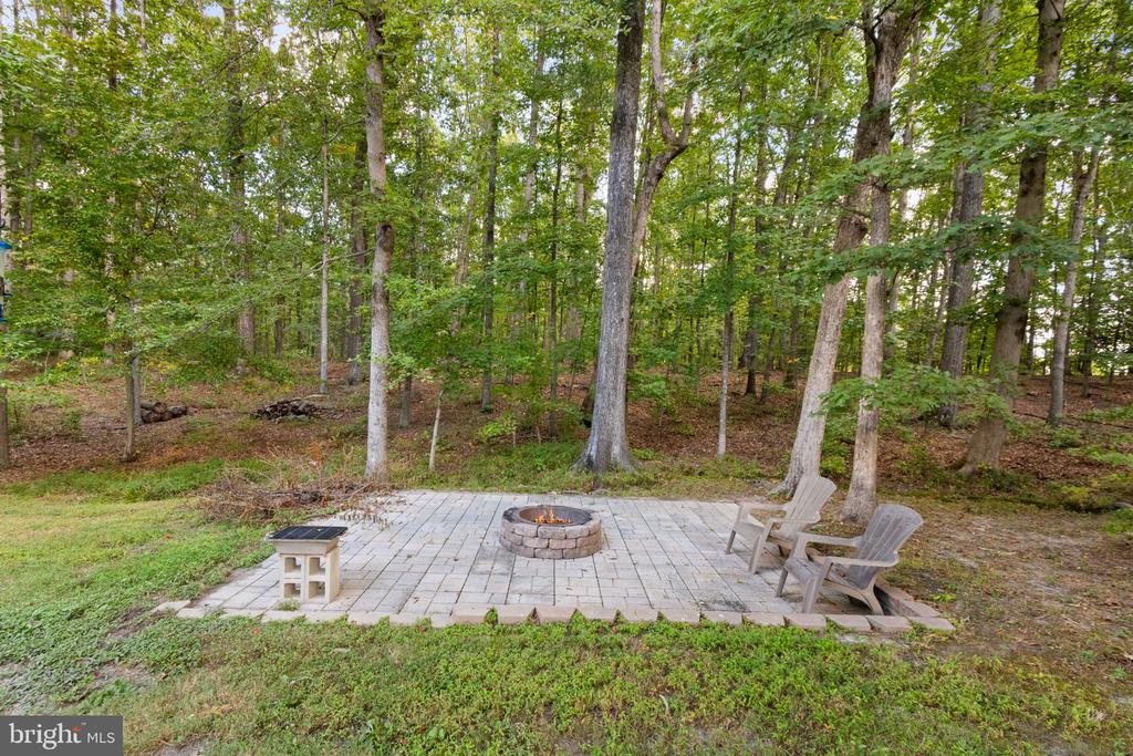 11913 OLD HICKORY CT, SPOTSYLVANIA, Virginia 22551, 4 Bedrooms Bedrooms, ,3 BathroomsBathrooms,Residential,11913 OLD HICKORY CT,VASP2041948 MLS # VASP2041948
