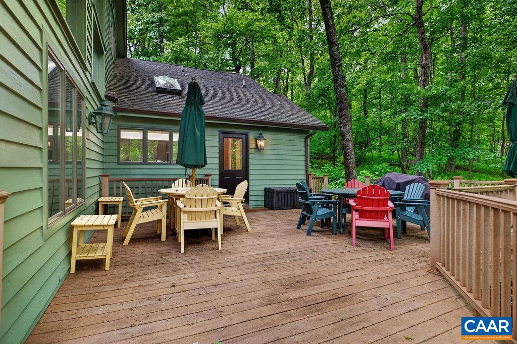 27 FOX SPARROW LN, WINTERGREEN RESORT, Virginia 22967, 5 Bedrooms Bedrooms, ,6 BathroomsBathrooms,Residential,27 FOX SPARROW LN,677535 MLS # 677535