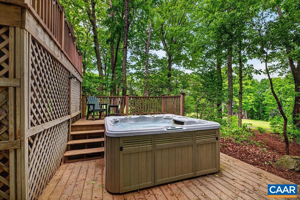 27 FOX SPARROW LN, WINTERGREEN RESORT, Virginia 22967, 5 Bedrooms Bedrooms, ,6 BathroomsBathrooms,Residential,27 FOX SPARROW LN,677535 MLS # 677535