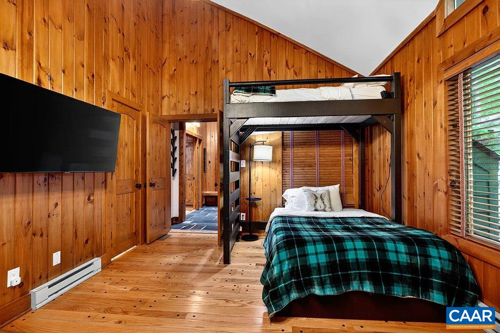 27 FOX SPARROW LN, WINTERGREEN RESORT, Virginia 22967, 5 Bedrooms Bedrooms, ,6 BathroomsBathrooms,Residential,27 FOX SPARROW LN,677535 MLS # 677535