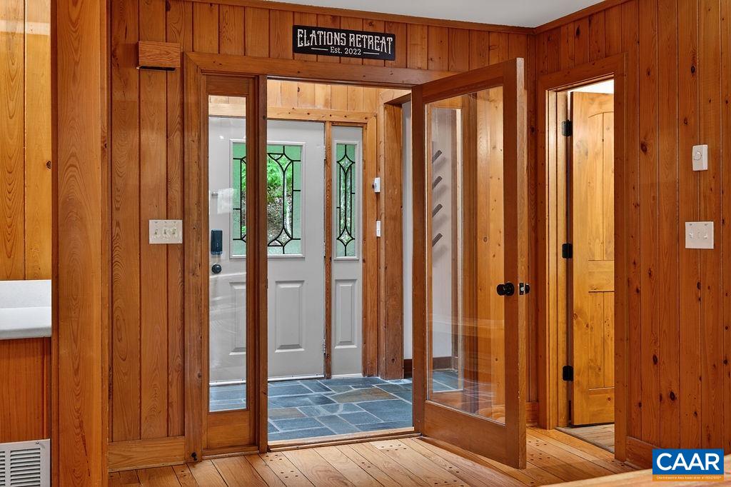 27 FOX SPARROW LN, WINTERGREEN RESORT, Virginia 22967, 5 Bedrooms Bedrooms, ,6 BathroomsBathrooms,Residential,27 FOX SPARROW LN,677535 MLS # 677535