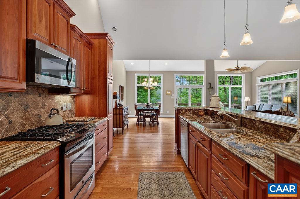 267 CEDAR GLEN CLOSE, NELLYSFORD, Virginia 22958, 4 Bedrooms Bedrooms, ,3 BathroomsBathrooms,Residential,267 CEDAR GLEN CLOSE,677539 MLS # 677539 267 CEDAR GLEN CLOSE, NELLYSFORD, Virginia 22958, 4 Bedrooms Bedrooms, ,3 BathroomsBathrooms,Residential,267 CEDAR GLEN CLOSE,677539 MLS # 677539