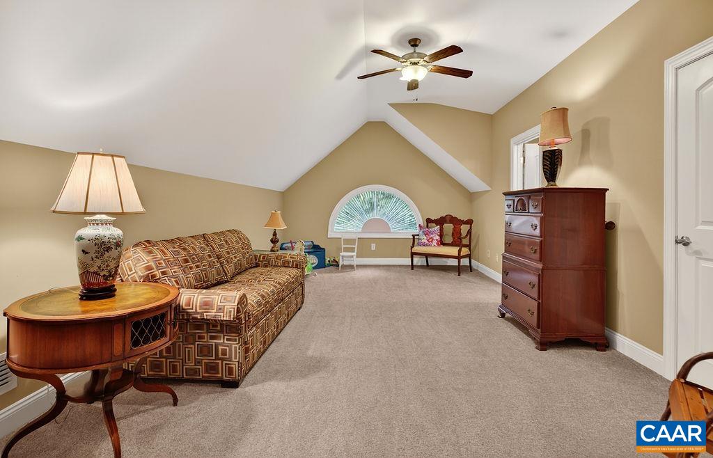 Spacious guest suite above the garage. Spacious guest suite above the garage.