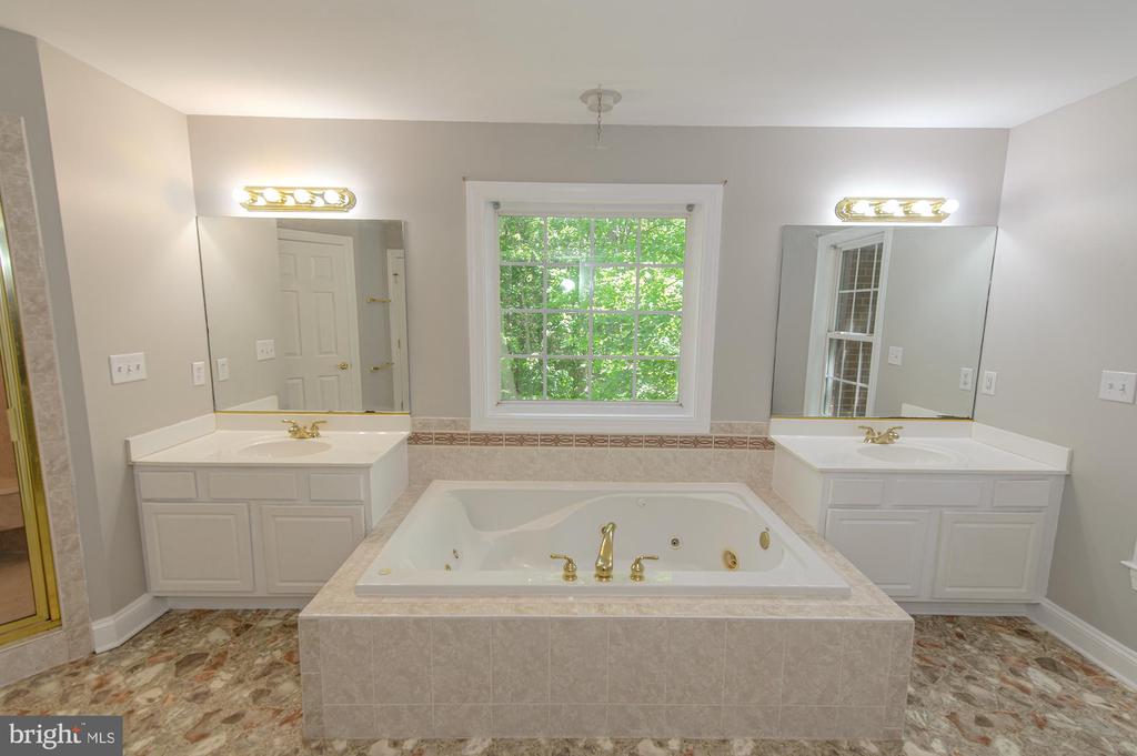 4431 TRAIL OF FAITH CT, LOCUST GROVE, Virginia 22508, 5 Bedrooms Bedrooms, ,3 BathroomsBathrooms,Residential,4431 TRAIL OF FAITH CT,VAOR2014220 MLS # VAOR2014220 4431 TRAIL OF FAITH CT, LOCUST GROVE, Virginia 22508, 5 Bedrooms Bedrooms, ,3 BathroomsBathrooms,Residential,4431 TRAIL OF FAITH CT,VAOR2014220 MLS # VAOR2014220