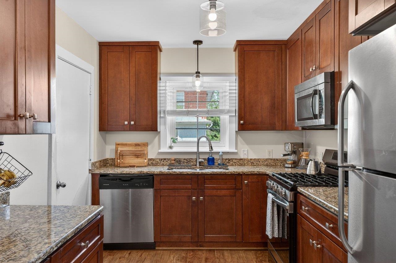 1088 COLLEGE AVE, HARRISONBURG, Virginia 22801, 6 Bedrooms Bedrooms, ,4 BathroomsBathrooms,Residential,1088 COLLEGE AVE,676991 MLS # 676991 1088 COLLEGE AVE, HARRISONBURG, Virginia 22801, 6 Bedrooms Bedrooms, ,4 BathroomsBathrooms,Residential,1088 COLLEGE AVE,676991 MLS # 676991