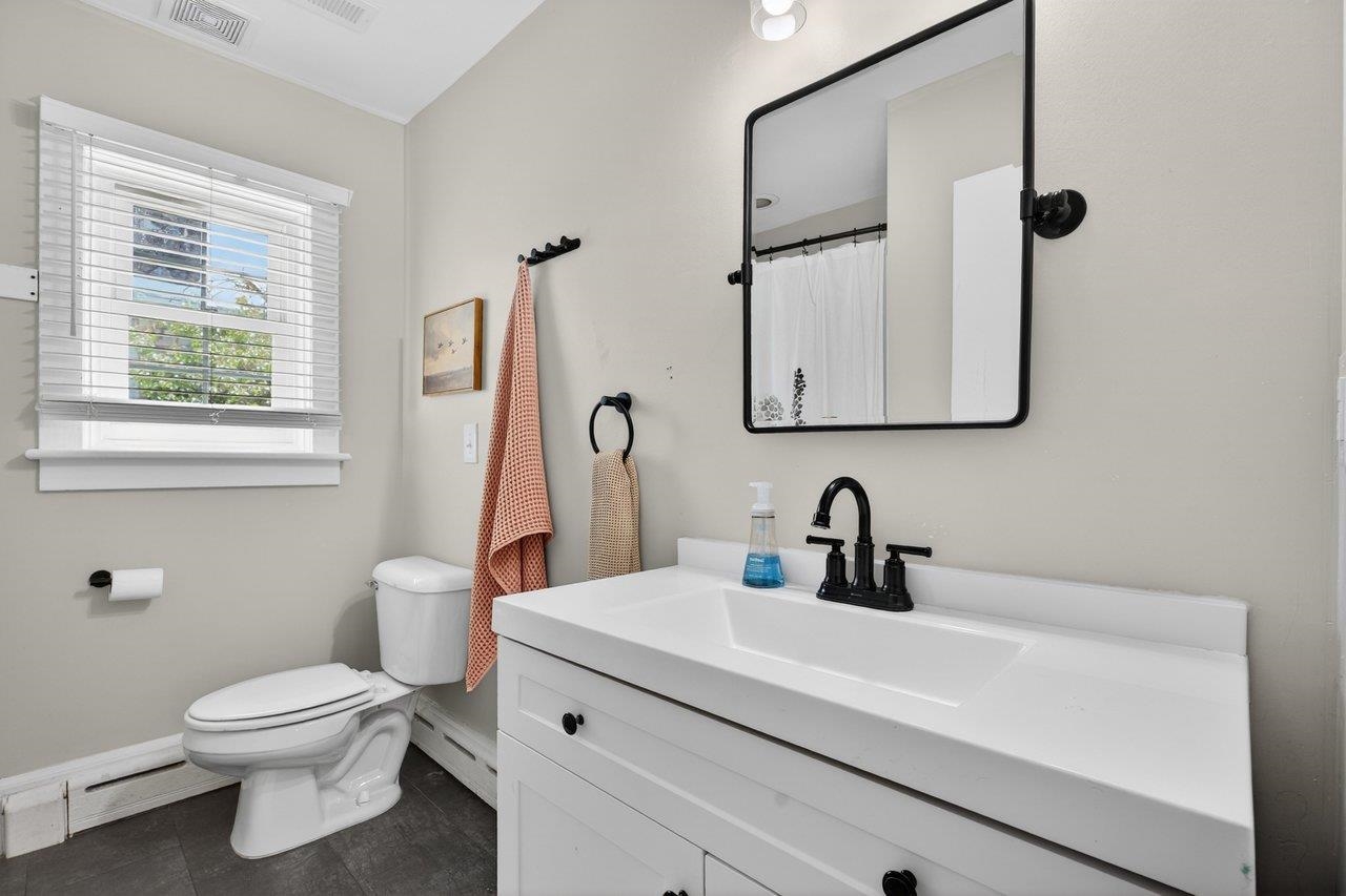 1088 COLLEGE AVE, HARRISONBURG, Virginia 22801, 6 Bedrooms Bedrooms, ,4 BathroomsBathrooms,Residential,1088 COLLEGE AVE,676991 MLS # 676991 1088 COLLEGE AVE, HARRISONBURG, Virginia 22801, 6 Bedrooms Bedrooms, ,4 BathroomsBathrooms,Residential,1088 COLLEGE AVE,676991 MLS # 676991