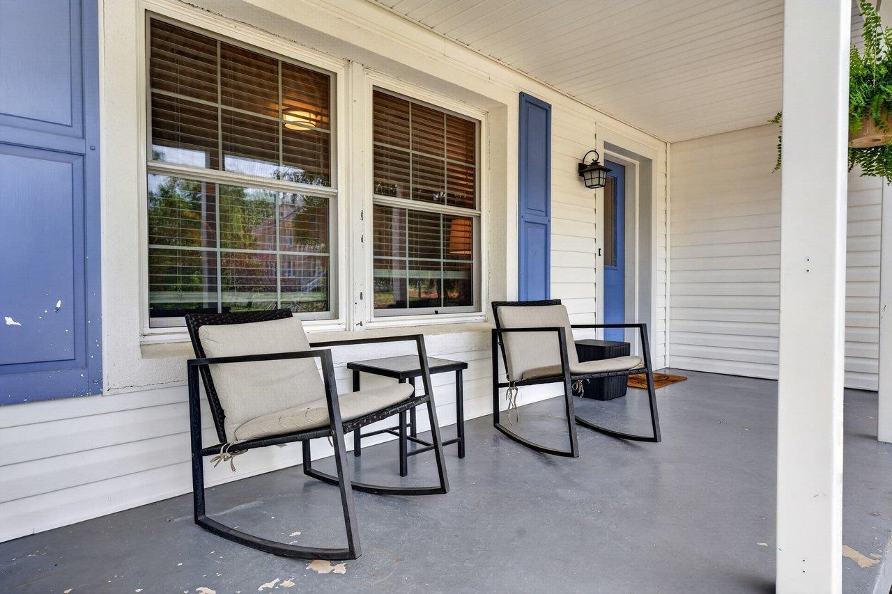 1088 COLLEGE AVE, HARRISONBURG, Virginia 22801, 6 Bedrooms Bedrooms, ,4 BathroomsBathrooms,Residential,1088 COLLEGE AVE,676991 MLS # 676991 1088 COLLEGE AVE, HARRISONBURG, Virginia 22801, 6 Bedrooms Bedrooms, ,4 BathroomsBathrooms,Residential,1088 COLLEGE AVE,676991 MLS # 676991