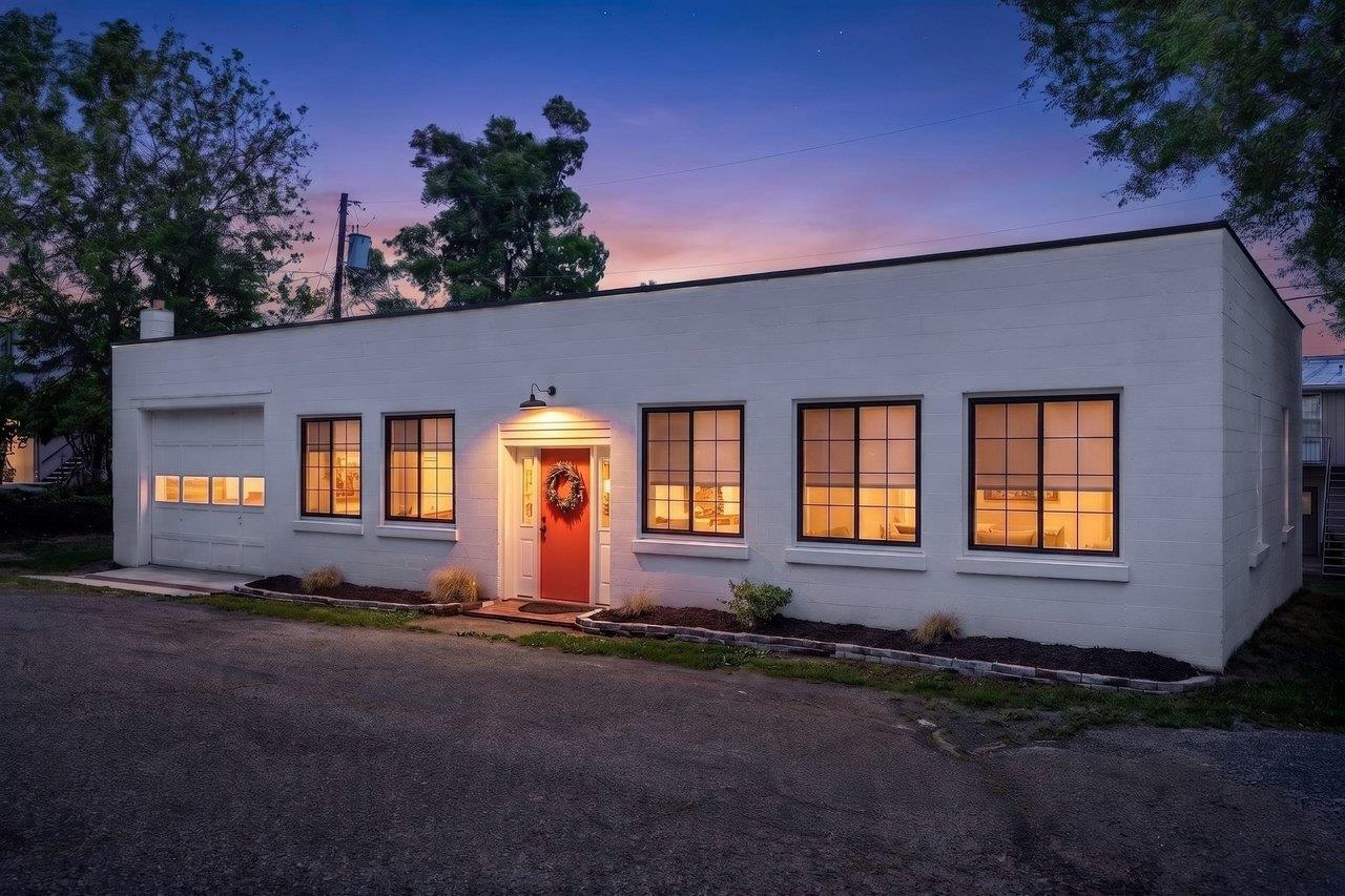 1088 COLLEGE AVE, HARRISONBURG, Virginia 22801, 6 Bedrooms Bedrooms, ,4 BathroomsBathrooms,Residential,1088 COLLEGE AVE,676991 MLS # 676991 1088 COLLEGE AVE, HARRISONBURG, Virginia 22801, 6 Bedrooms Bedrooms, ,4 BathroomsBathrooms,Residential,1088 COLLEGE AVE,676991 MLS # 676991