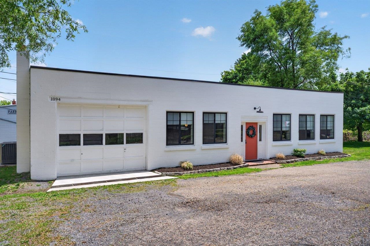 1088 COLLEGE AVE, HARRISONBURG, Virginia 22801, 6 Bedrooms Bedrooms, ,4 BathroomsBathrooms,Residential,1088 COLLEGE AVE,676991 MLS # 676991 1088 COLLEGE AVE, HARRISONBURG, Virginia 22801, 6 Bedrooms Bedrooms, ,4 BathroomsBathrooms,Residential,1088 COLLEGE AVE,676991 MLS # 676991