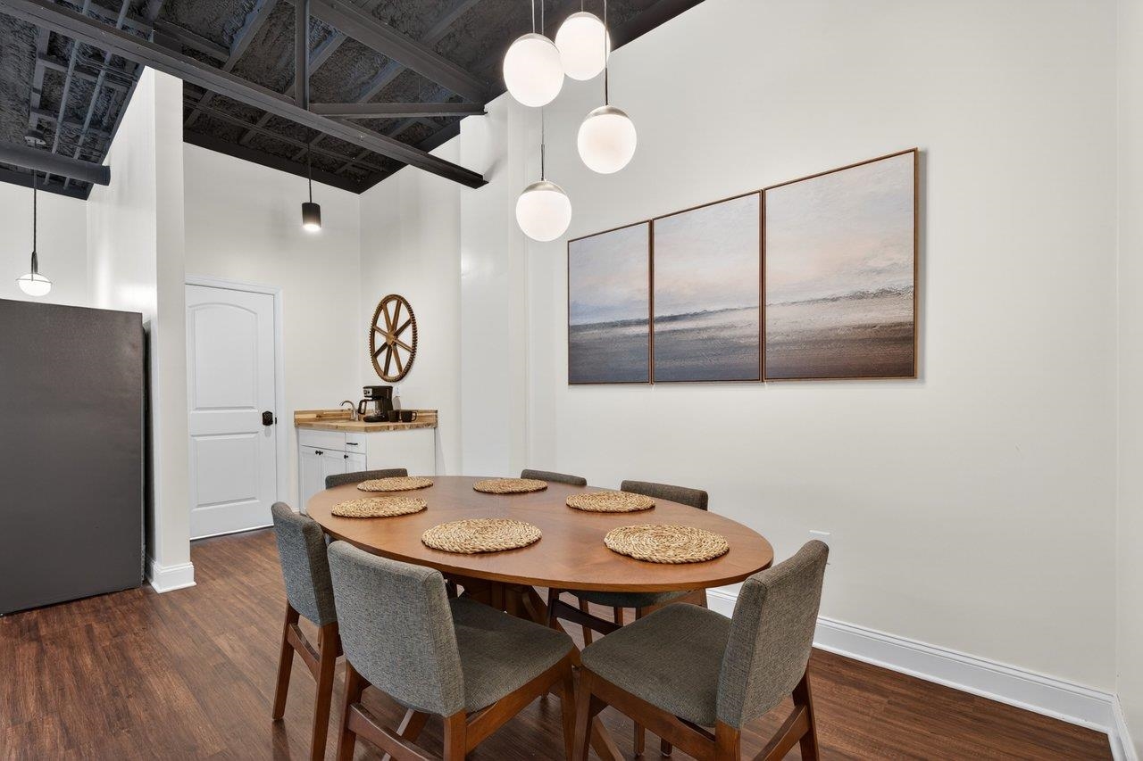 1088 COLLEGE AVE, HARRISONBURG, Virginia 22801, 6 Bedrooms Bedrooms, ,4 BathroomsBathrooms,Residential,1088 COLLEGE AVE,676991 MLS # 676991 1088 COLLEGE AVE, HARRISONBURG, Virginia 22801, 6 Bedrooms Bedrooms, ,4 BathroomsBathrooms,Residential,1088 COLLEGE AVE,676991 MLS # 676991