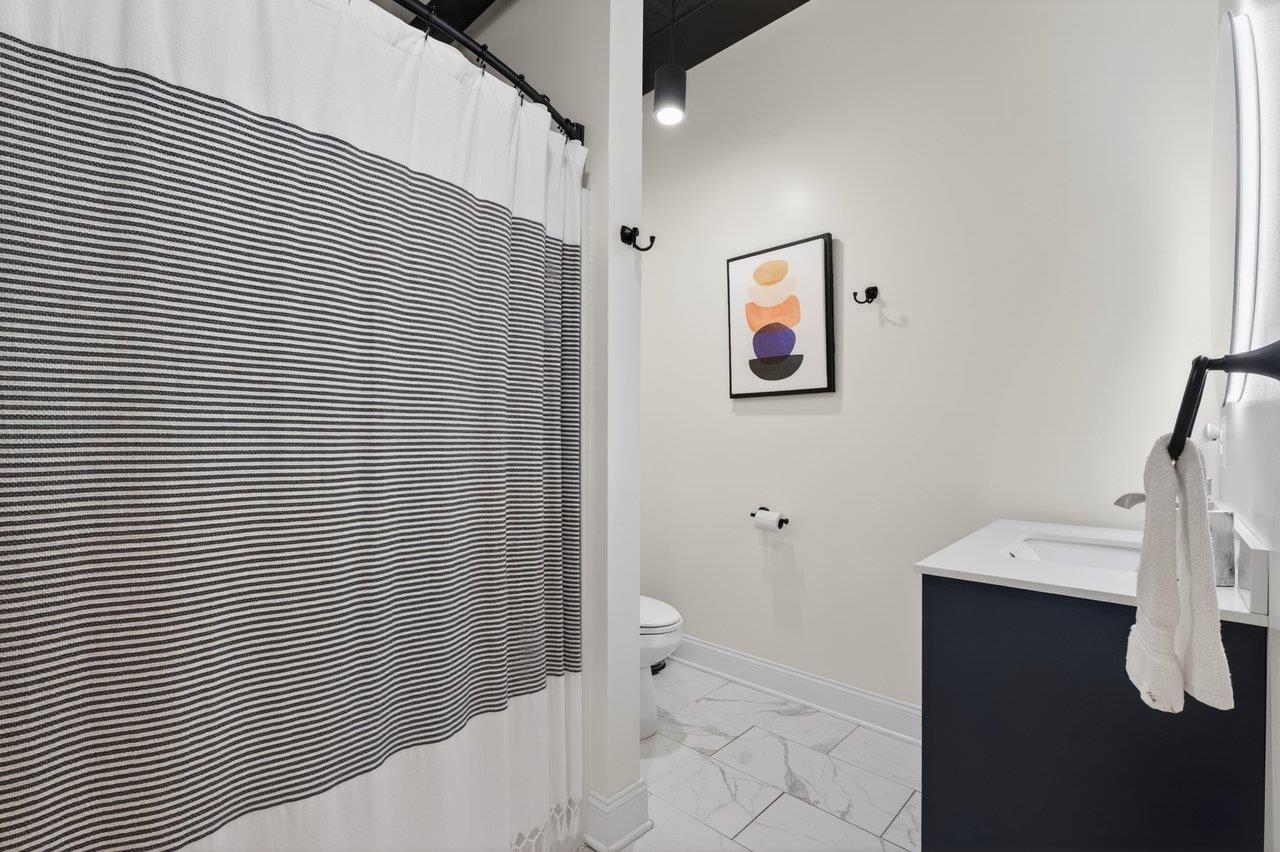 1088 COLLEGE AVE, HARRISONBURG, Virginia 22801, 6 Bedrooms Bedrooms, ,4 BathroomsBathrooms,Residential,1088 COLLEGE AVE,676991 MLS # 676991 1088 COLLEGE AVE, HARRISONBURG, Virginia 22801, 6 Bedrooms Bedrooms, ,4 BathroomsBathrooms,Residential,1088 COLLEGE AVE,676991 MLS # 676991