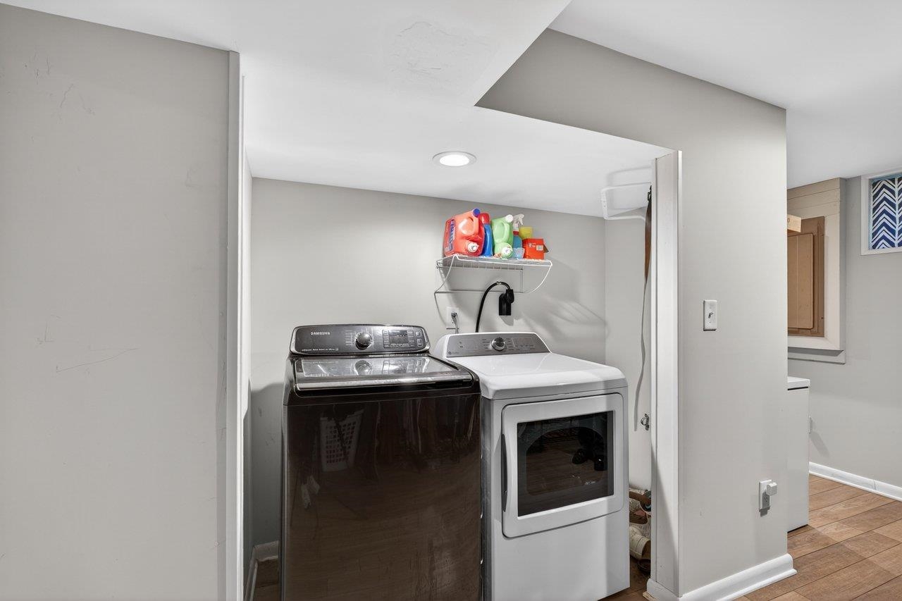 108 BRIARWOOD CIR, STAUNTON, Virginia 24401, 3 Bedrooms Bedrooms, ,2 BathroomsBathrooms,Residential,108 BRIARWOOD CIR,677549 MLS # 677549 108 BRIARWOOD CIR, STAUNTON, Virginia 24401, 3 Bedrooms Bedrooms, ,2 BathroomsBathrooms,Residential,108 BRIARWOOD CIR,677549 MLS # 677549